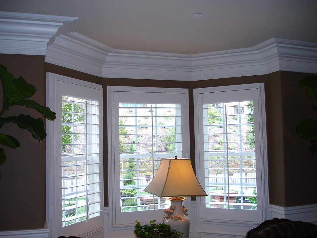 bay window installation